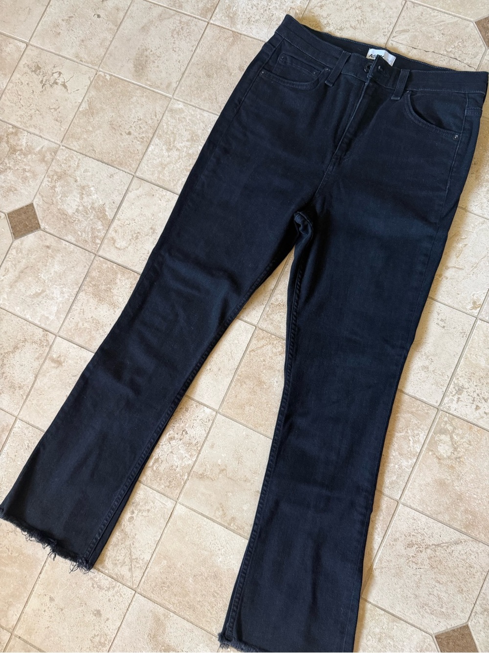 ASKKNY HIGHR RISE Straight Leg Jeans Black Raw hem 27